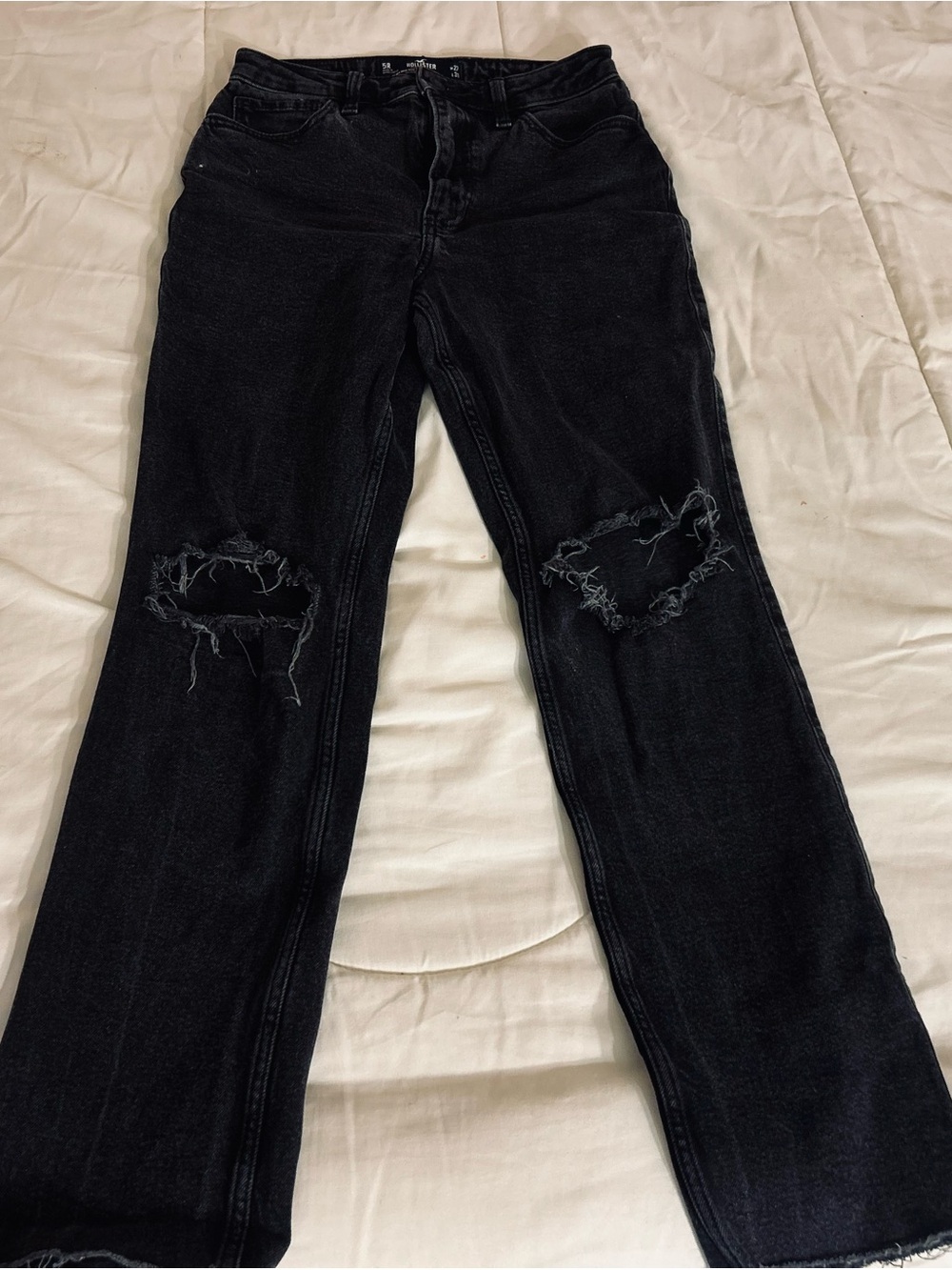 Hollister Women’s Washed Black Slim Jeans - Picture 2 of 2